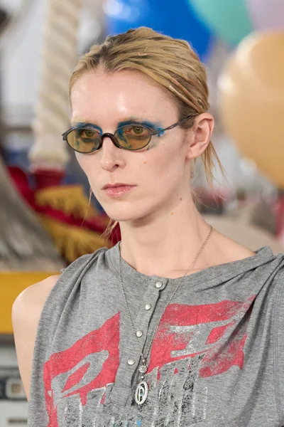 Look 83